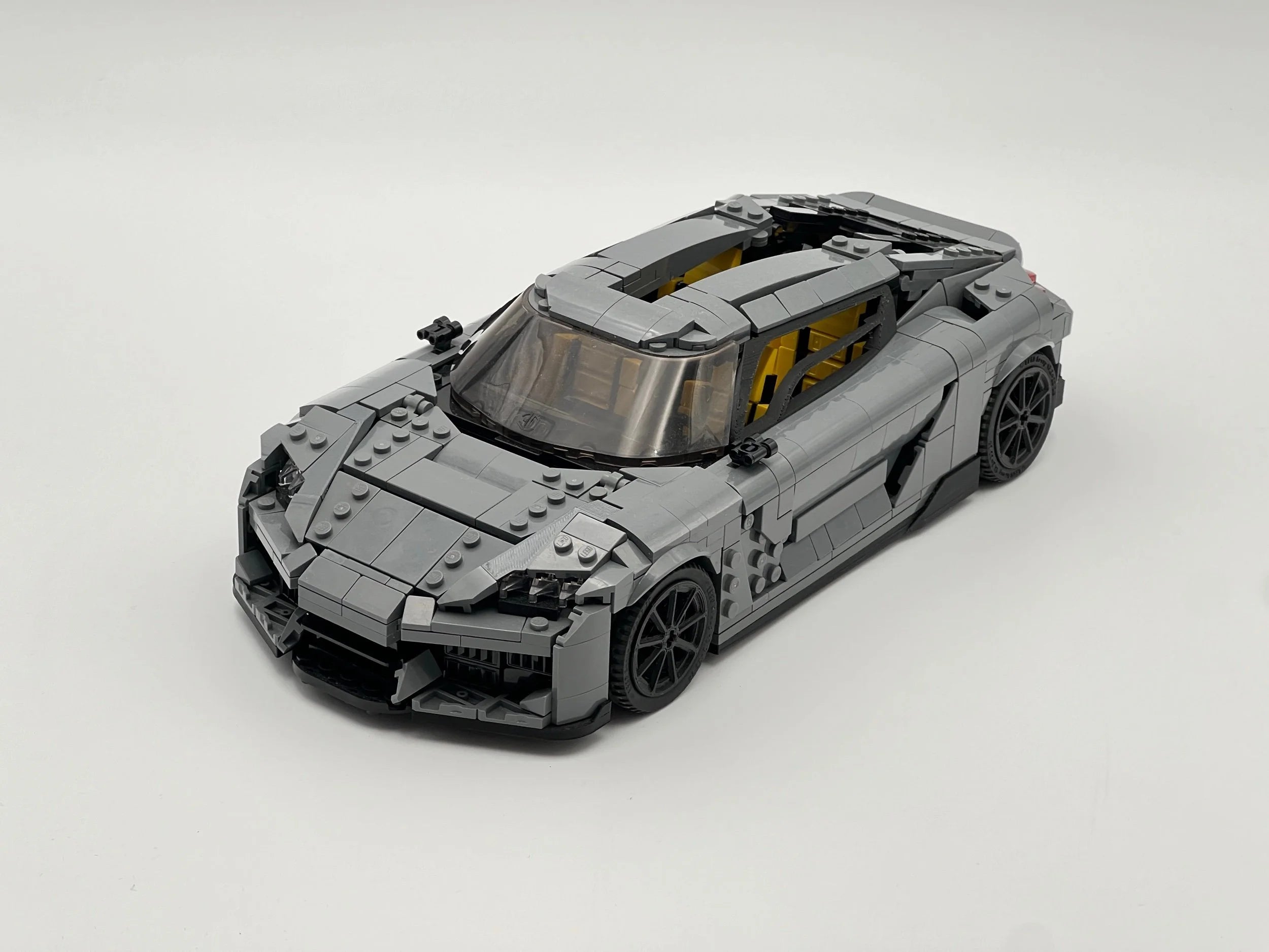 Koenigsegg Windscreen