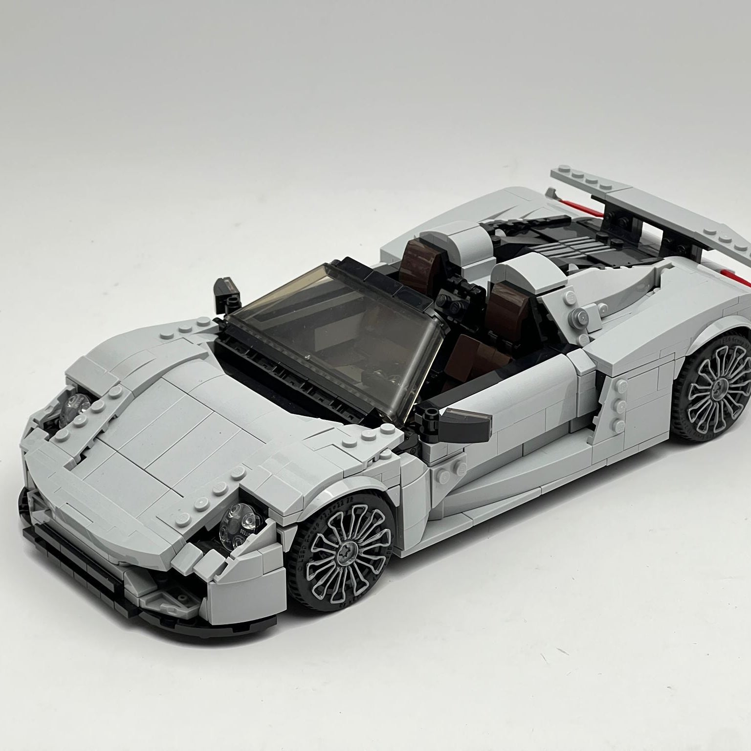 Porsche 918 Spyder Brick Build Kit - 3DSupercarBricks