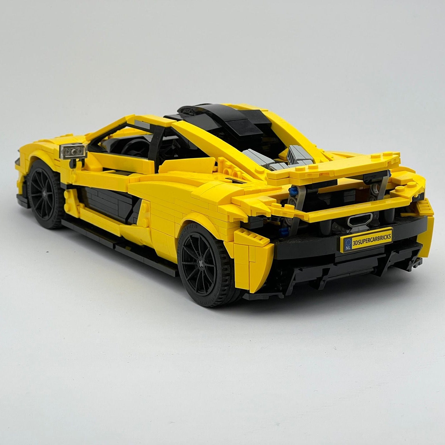 McLaren P1 Brick Build Kit - 3DSupercarBricks