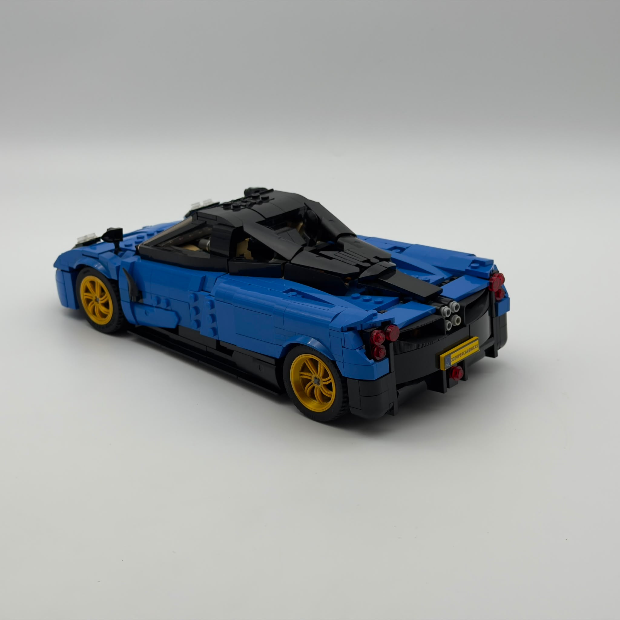 Huayra Inspired